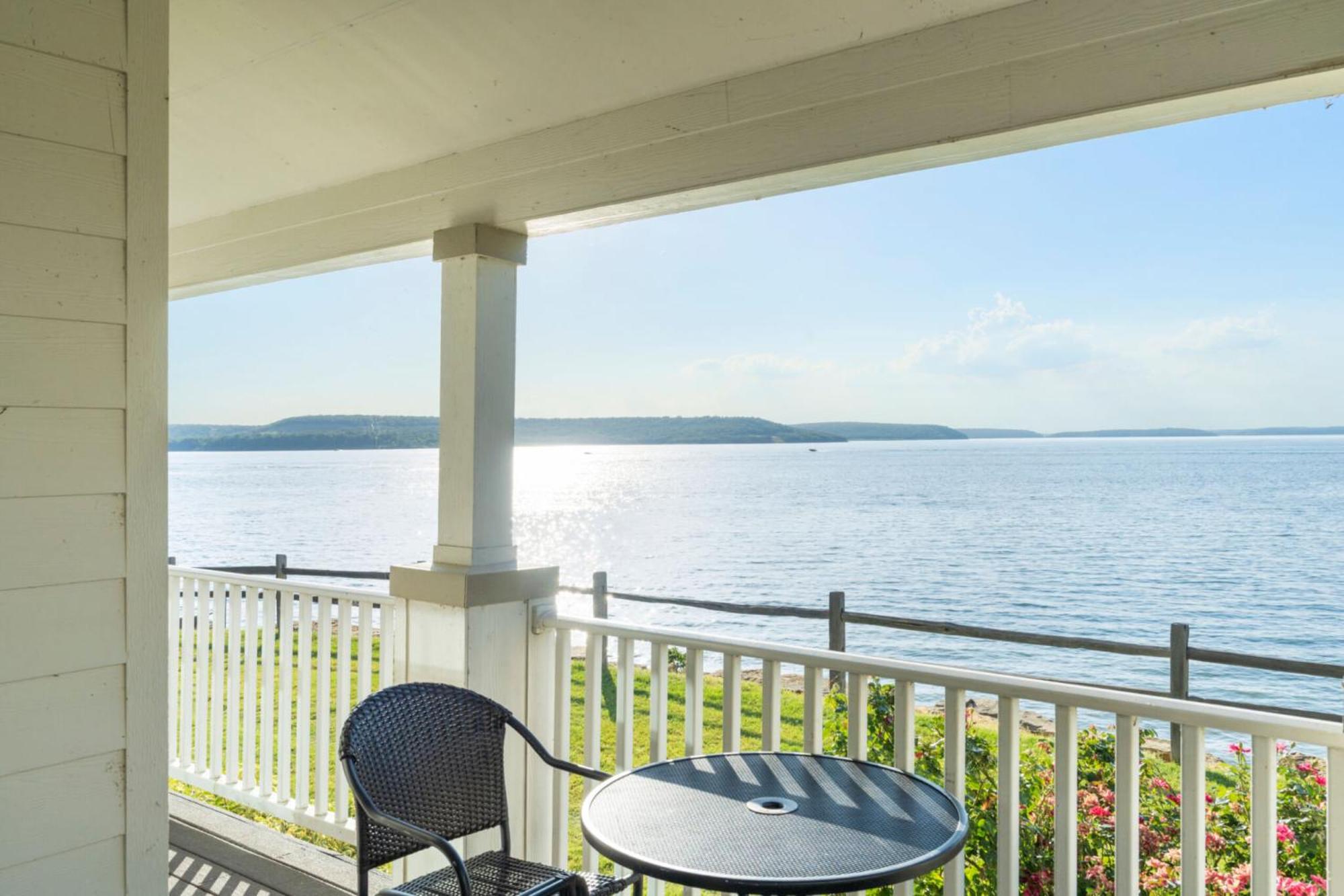 Crosstimbers Marina And Cottages Sperry Экстерьер фото