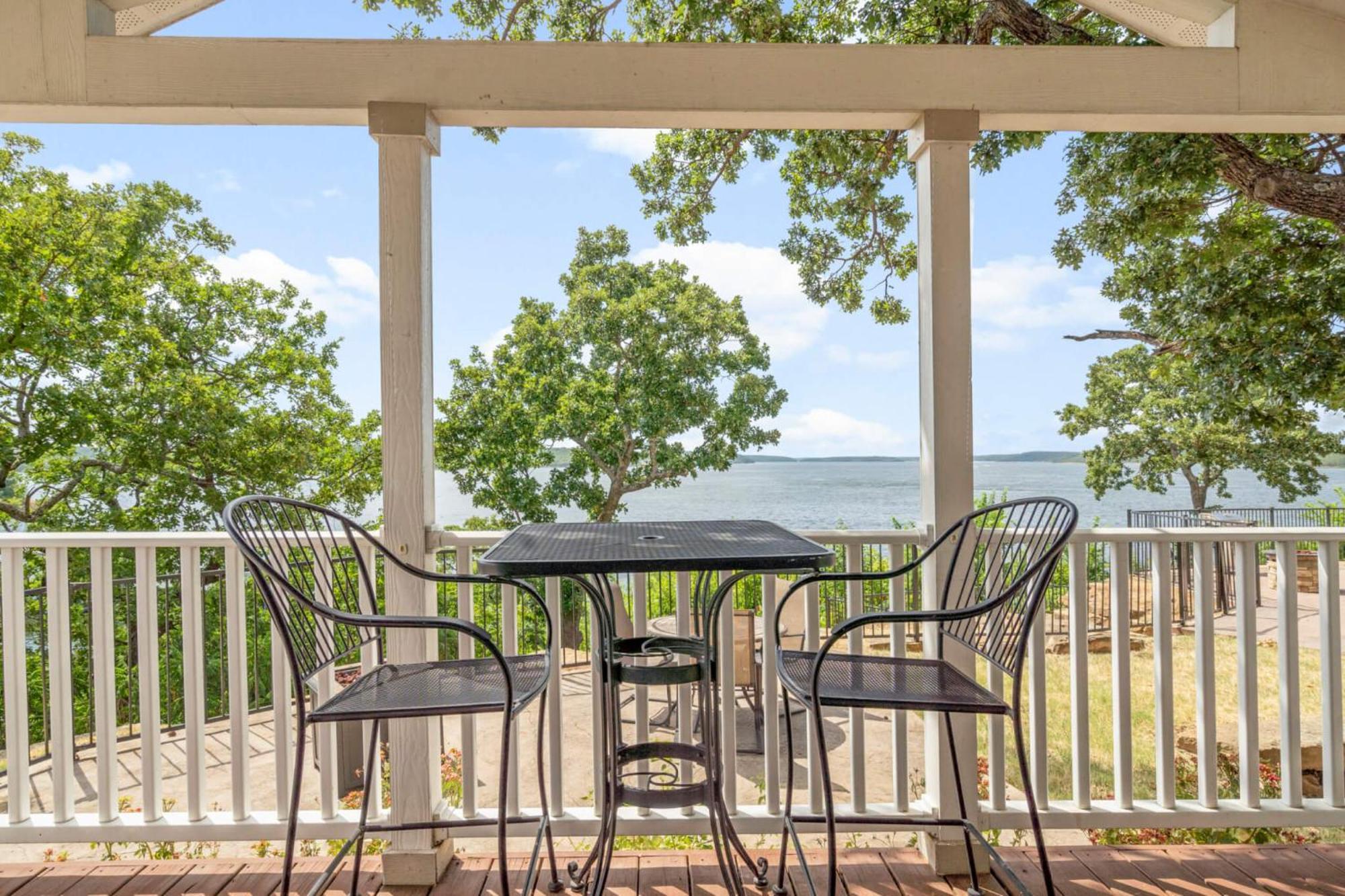 Crosstimbers Marina And Cottages Sperry Экстерьер фото